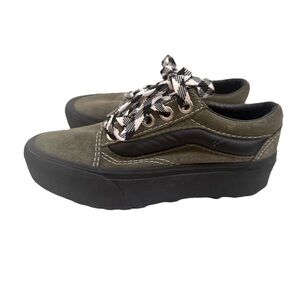 Vans Women's Khaki and Black Sneakers